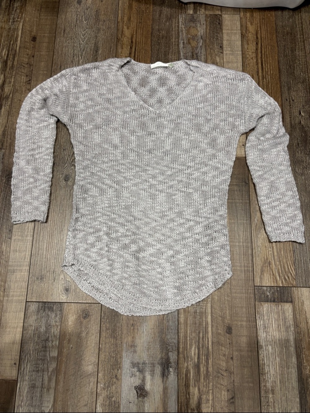 RD Style Light Gray V-Neck Knit Sweater